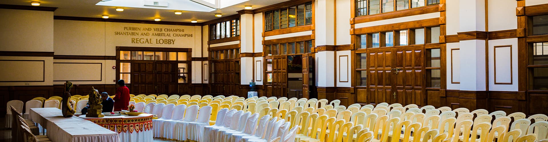 Best Wedding Venues in East Tennessee — mountain view wedding venue at sunset