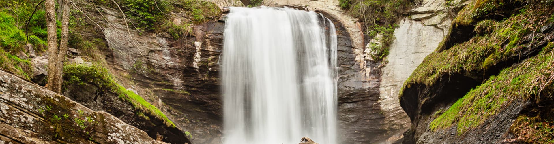 Asheville engagement photo locations — couple in Blue Ridge Mountains near Asheville